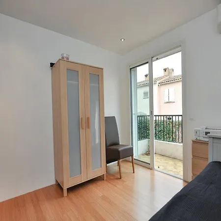 Studio Holiday In Holiday home